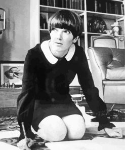 Mary Quant Drawing Her Designs Paint By Numbers